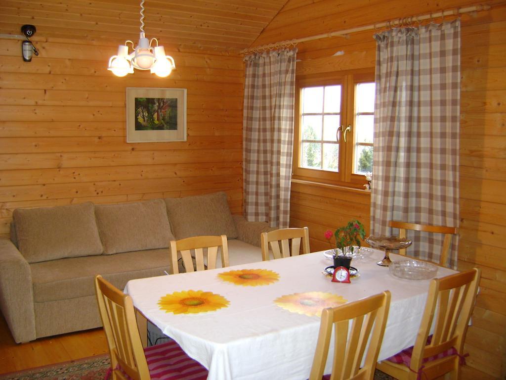 Pivarootsi Holiday Village Quarto foto